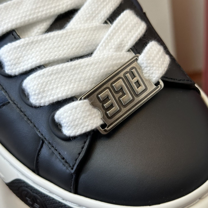 GUI SNEAKER