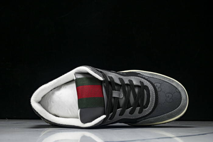 GUI SNEAKER