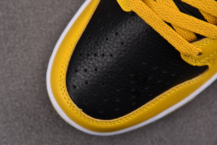 Nike Dunk High Wu-Tang (2024)  HJ4320-001