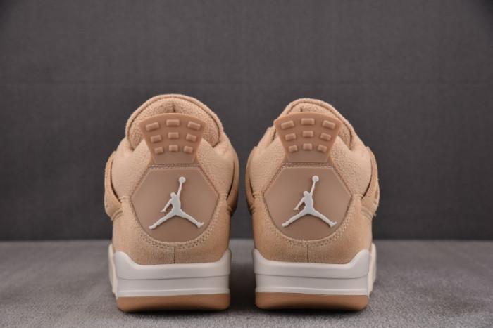 Air Jordan 4 Retro Cozy Girl (Women