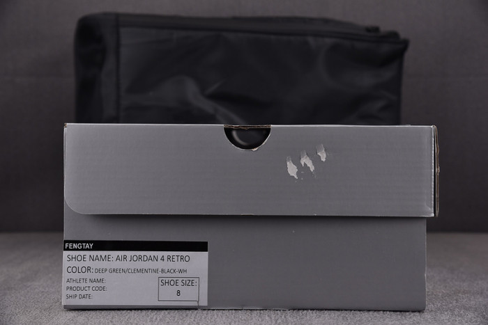 Undefeated x Air Jordan 4 Retro JBM351-M1