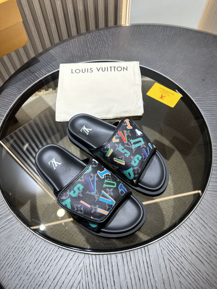 L0VT SANDAL