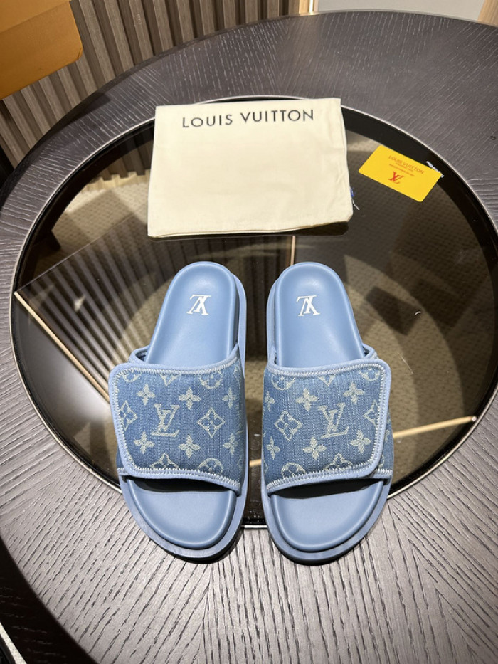 L0VT SANDAL