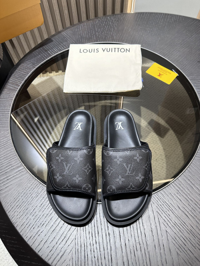 L0VT SANDAL