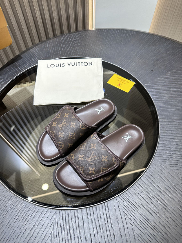 L0VT SANDAL