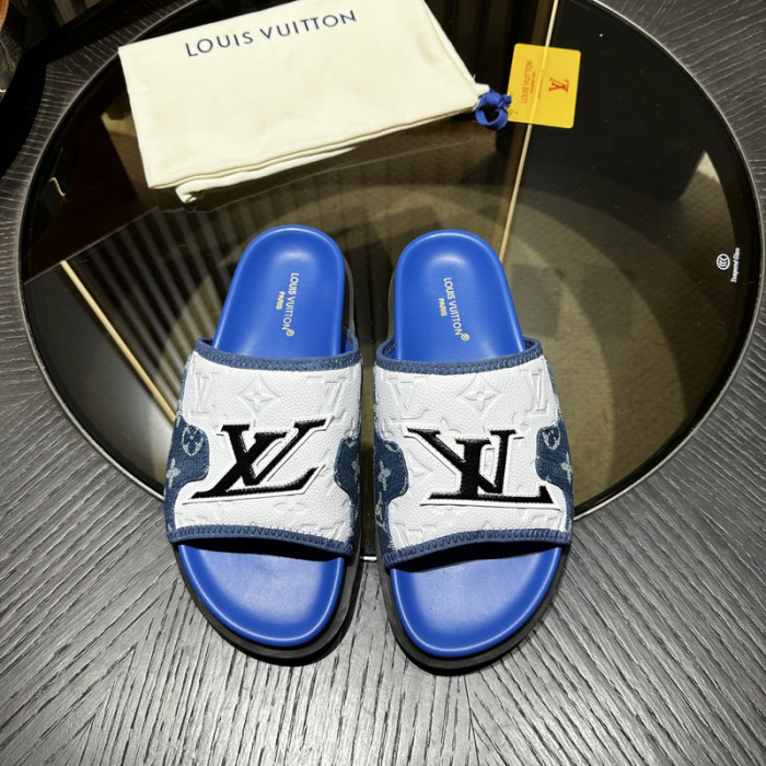L0VT SANDAL