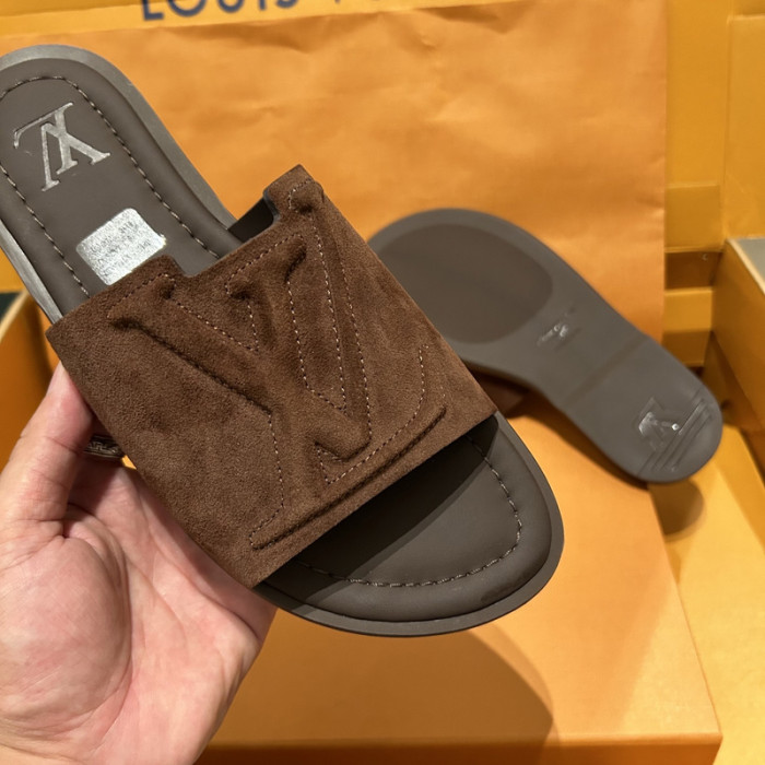L0VT SANDAL