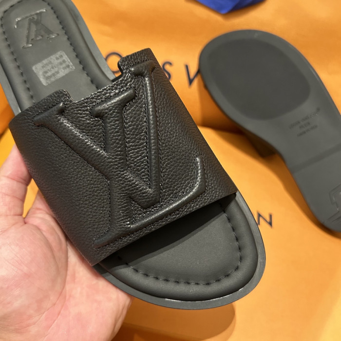 L0VT SANDAL