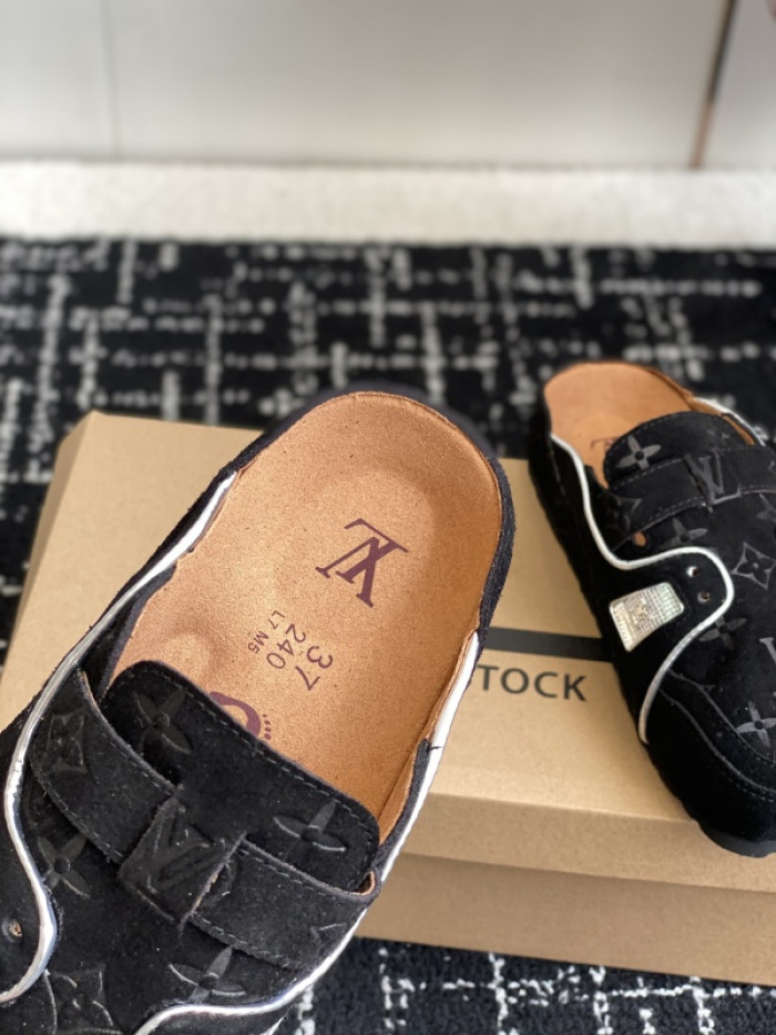 L0VT SANDAL