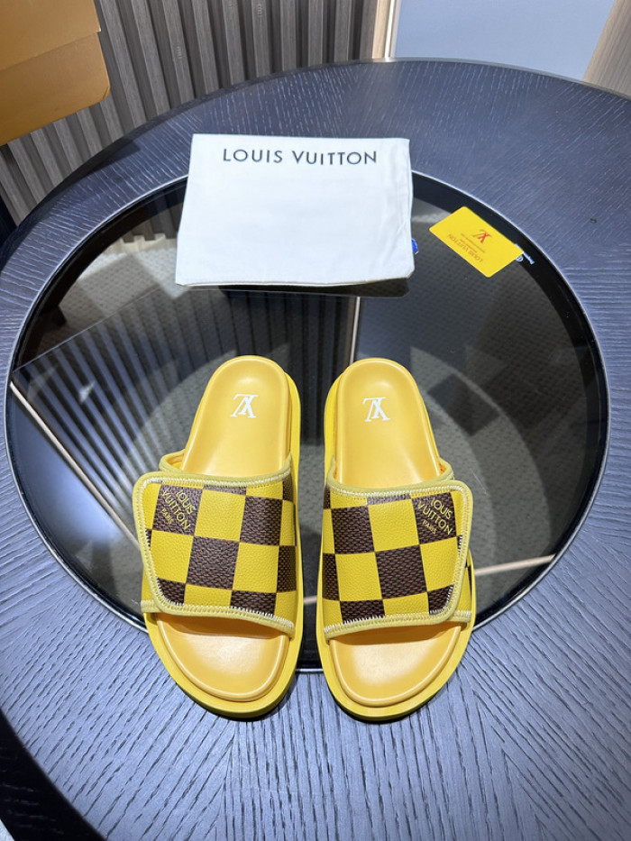 L0VT SANDAL
