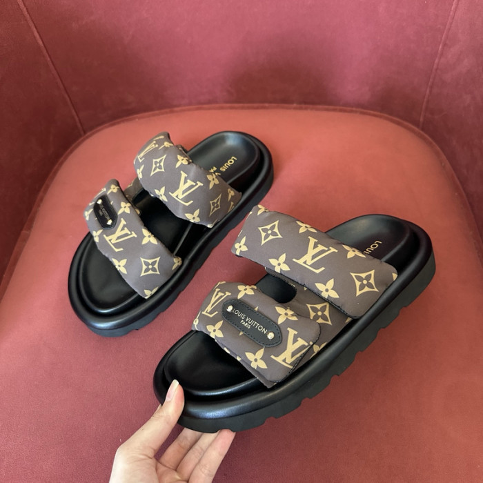L0VT SANDAL