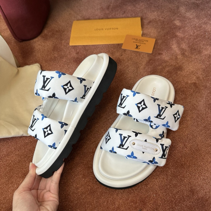 L0VT SANDAL