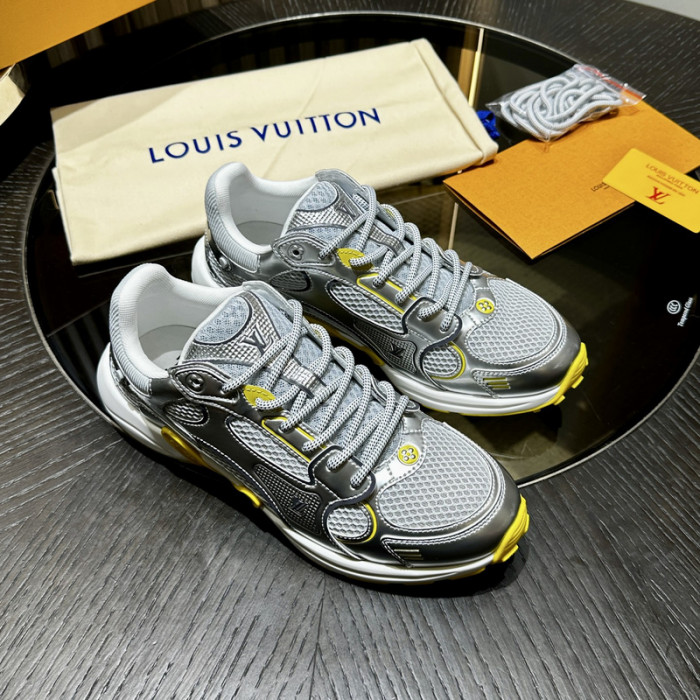 L0VT SNEAKER