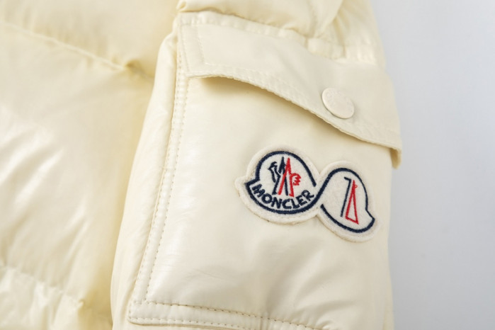 M0*C1ER DOWN JACKET