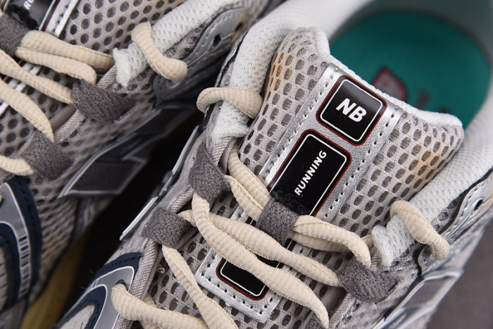NEW BALAN& SNEKAER