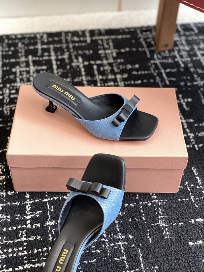 M1U SANDAL