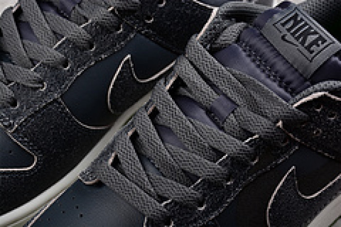 NIKE DUNK LOW IRON GREY DQ7681-001