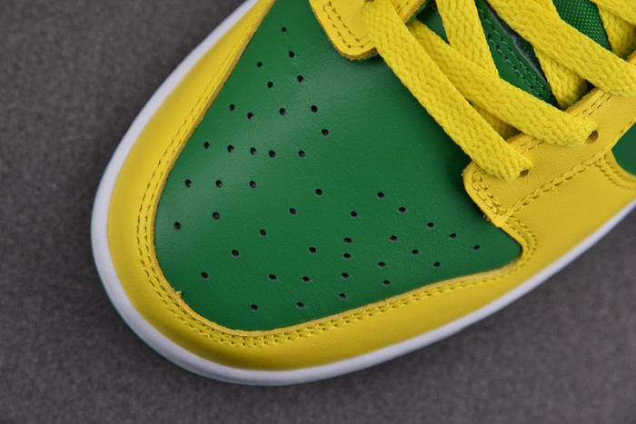 Nike Dunk Low “Reverse Brazil” DV0833-300