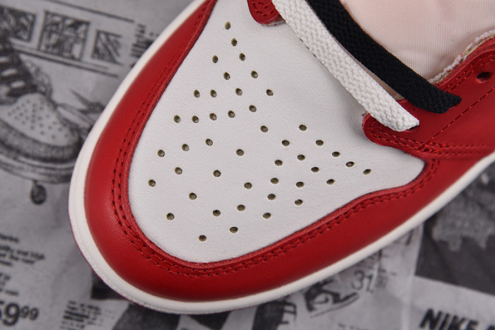 Air Jordan 1 Retro High OG Chicago Lost and Found DZ5485-612