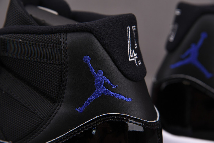 AIR JORDAN 11 RETRO "SPACE JAM 2016 RELEASE" MENS 378037-003