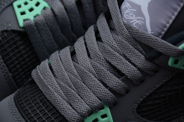 Air Jordan 4 Retro Green Glow      308497-033