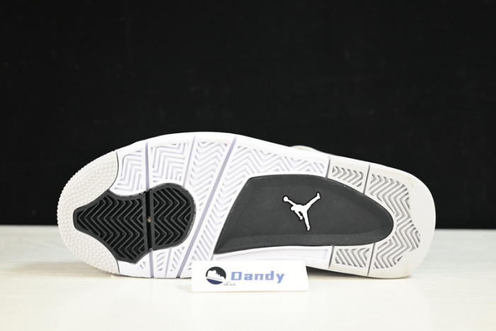 AIR JORDAN 4 “MILITARY BLACK” DH6927-111