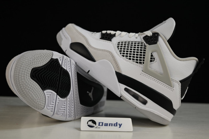 AIR JORDAN 4 “MILITARY BLACK” DH6927-111