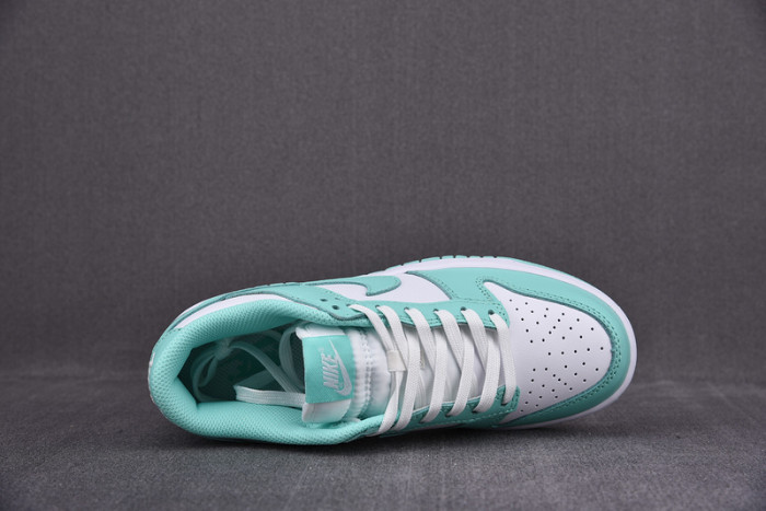 NIKE DUNK LOW ＂GREEN GLOW＂DD1503-105